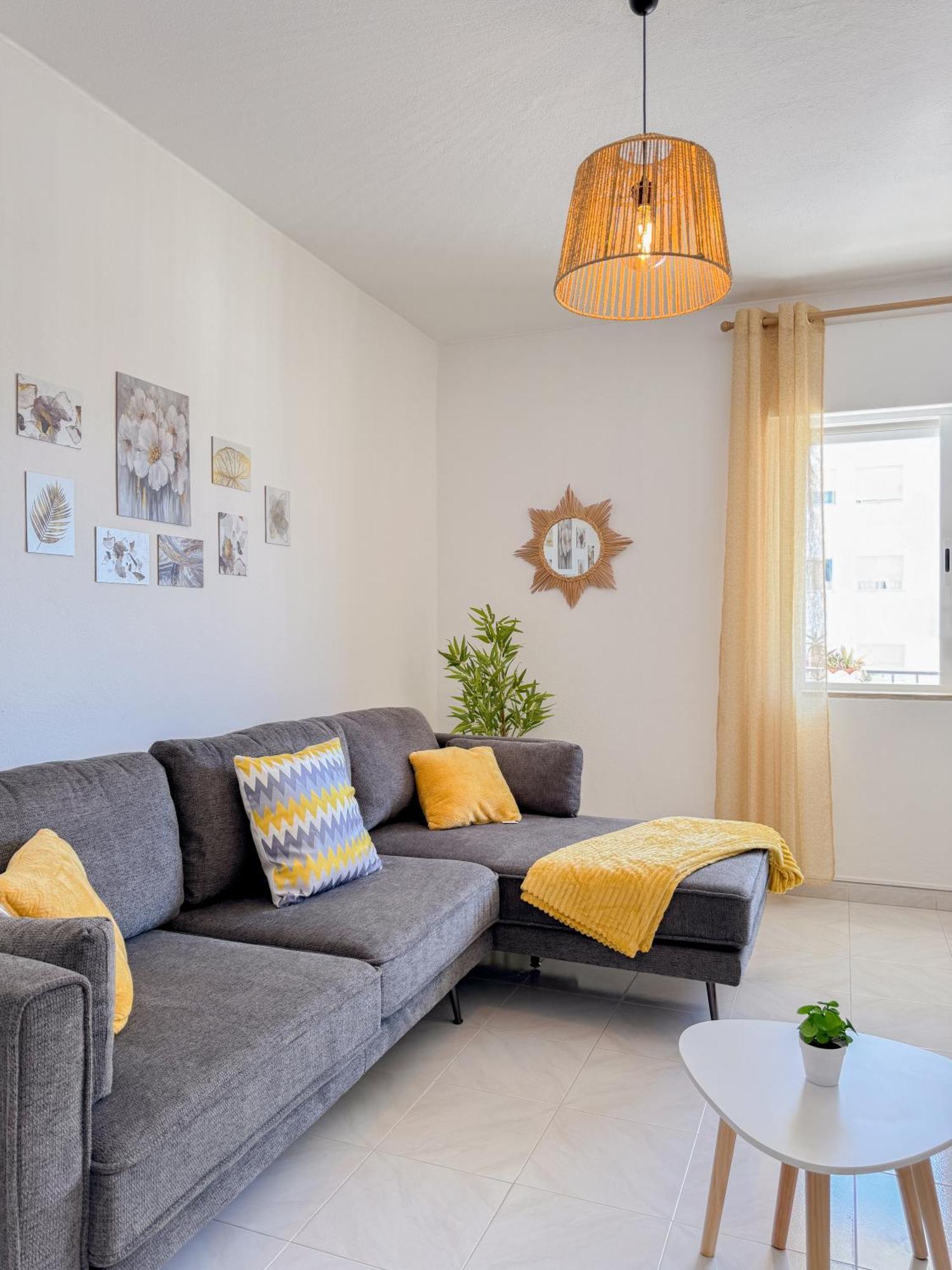 לאגוּ‏ש Urban Retreat With Easy Beach Access #1892 מראה חיצוני תמונה